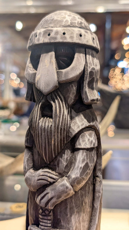 Hand-Carved Thor Statue in Linden Wood – Norse God Figurine (18 cm)