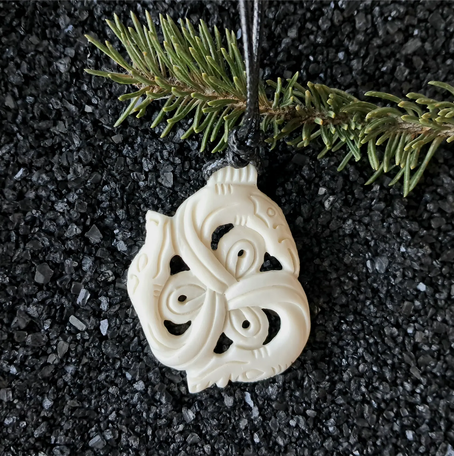 Triskelion Bone Pendant – Dragon, Raven & Wolf Norse Amulet