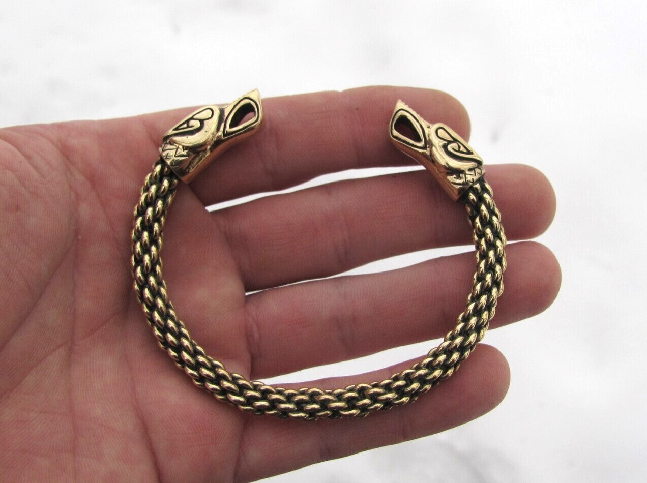 Handmade Bracelet / Oath Ring 8 Rods with Odin's Wolves, Brass