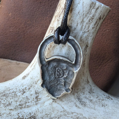 Odin’s Ritual Mask Pendant – Viking Age Brass or Pewter Replica | 30 mm