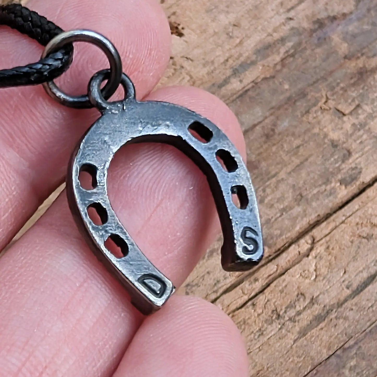 Hand-Cast Horse Shoe Amulet – Brass or Pewter Luck Pendant
