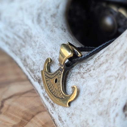 Slavic Axe Pendant – Hand-Cast Historical Amulet in Brass