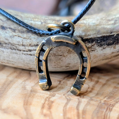 Hand-Cast Horse Shoe Amulet – Brass or Pewter Luck Pendant