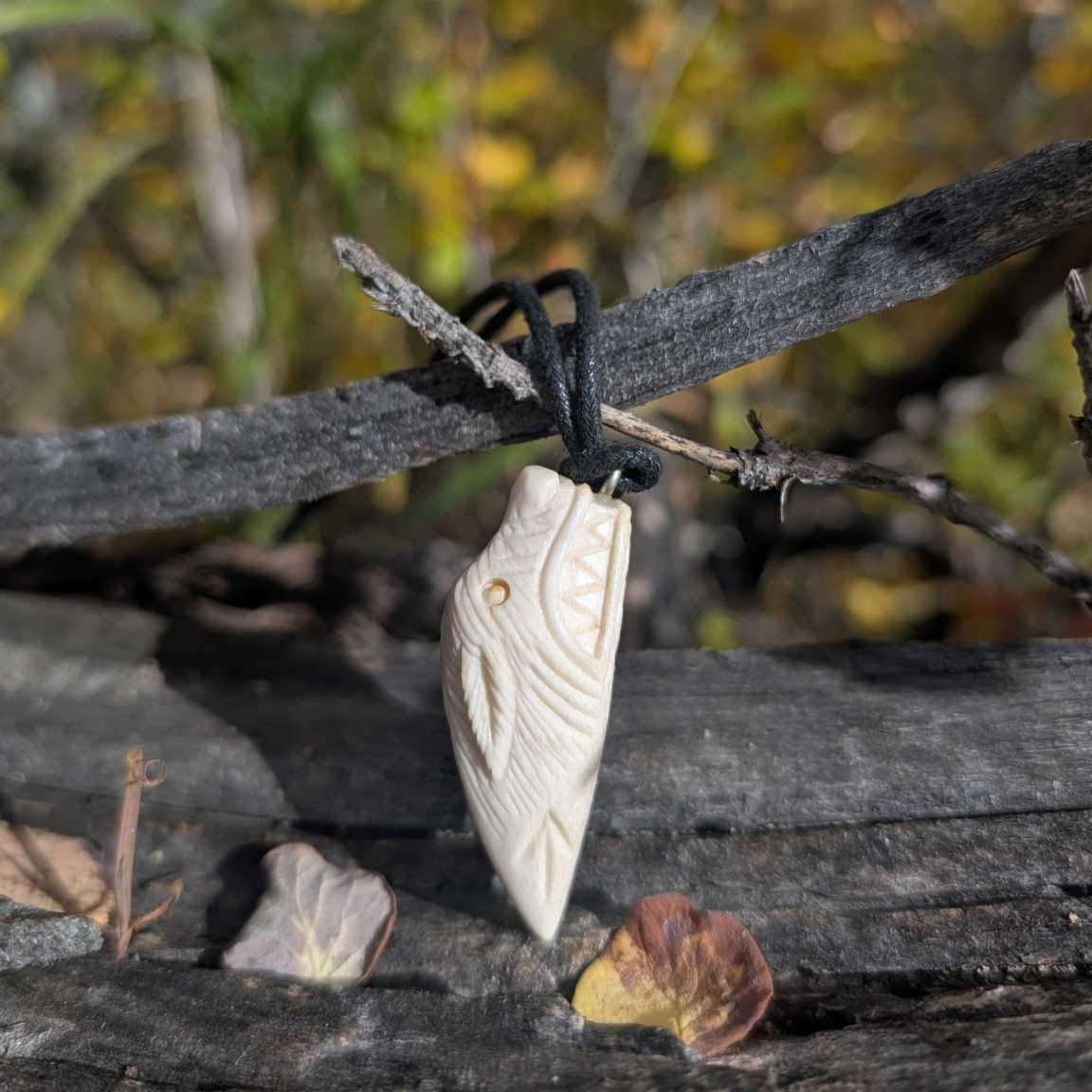 Wolf Pendant with Týr Rune, Viking-Style Hand-Carved Antler Amulet