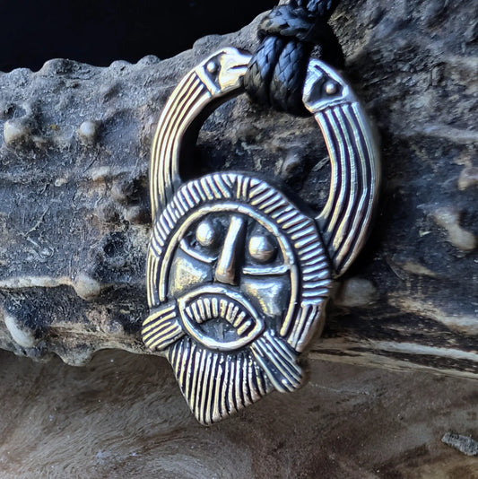 Odin’s Ritual Mask Pendant – Viking Age Brass or Pewter Replica | 30 mm