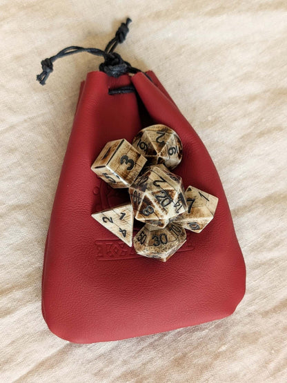 Hand-Carved DnD avDice Set in Patinated Bone with Leather Bag – Natural RPG Dice