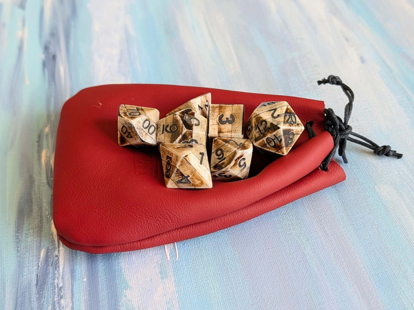 Hand-Carved DnD avDice Set in Patinated Bone with Leather Bag – Natural RPG Dice