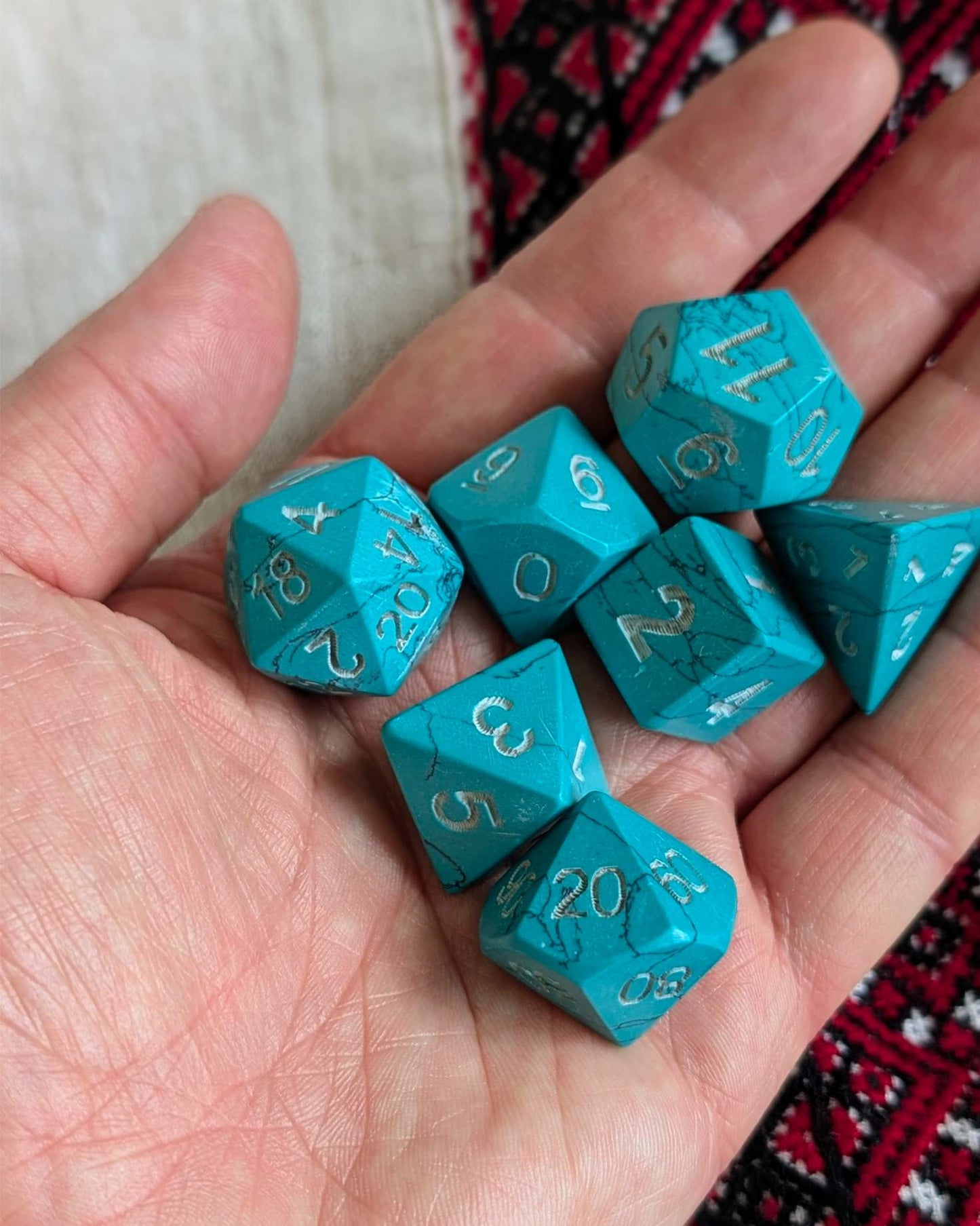 Hand-Carved Turquoise DnD Dice Set with Leather Bag – Natural Stone RPG Dice