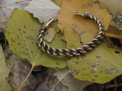 Premium Viking Gotland Bracelet with Dragon Heads – Handmade Norse Arm Ring by AlgizRune