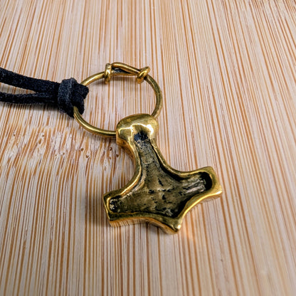 Mjolnir Pendant with Red Enamel and Ring Connector – Battlefield Brass