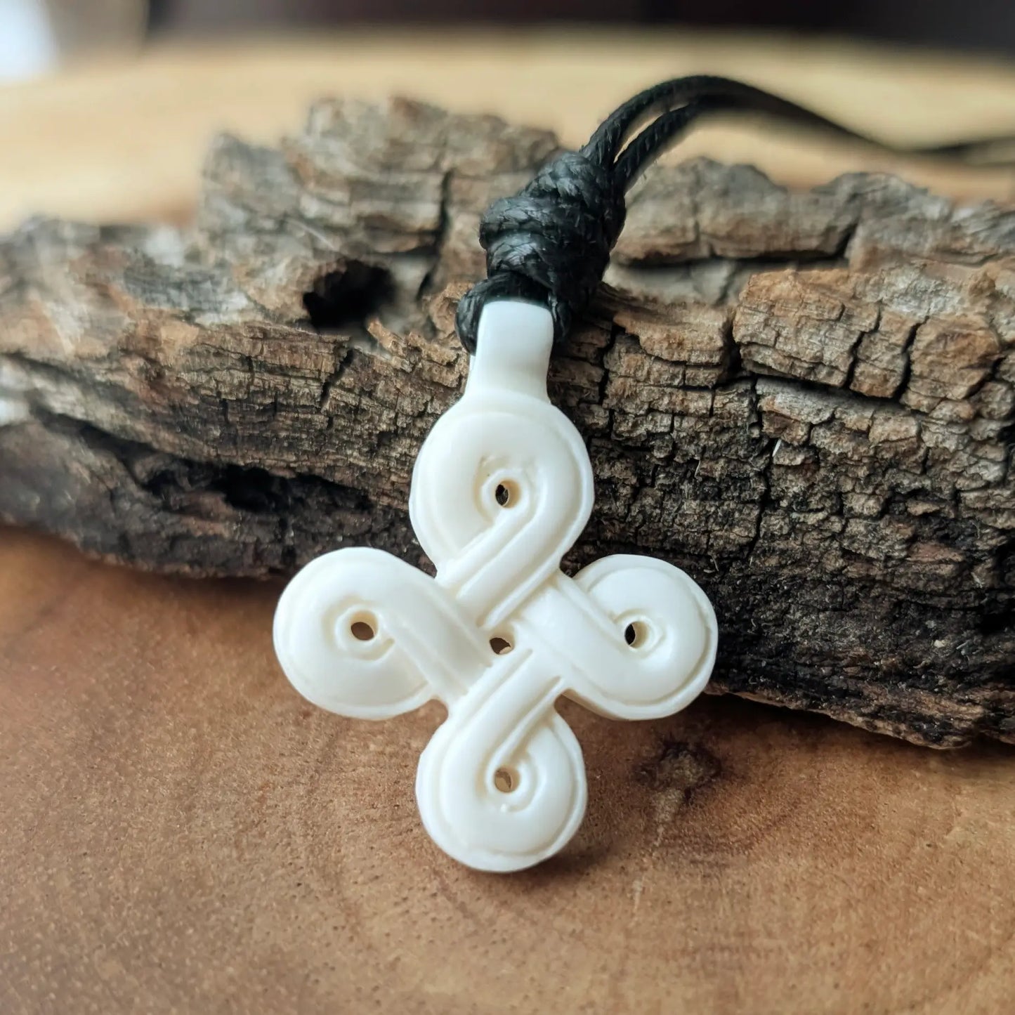 Celtic Knot Looped Square Pendant (Hannunvaakuna), Hand-Carved Bone or Horn Amulet