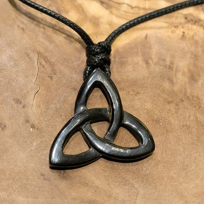 Celtic Triquetra Pendant – Hand-Carved Bone or Horn Trinity Knot Amulet