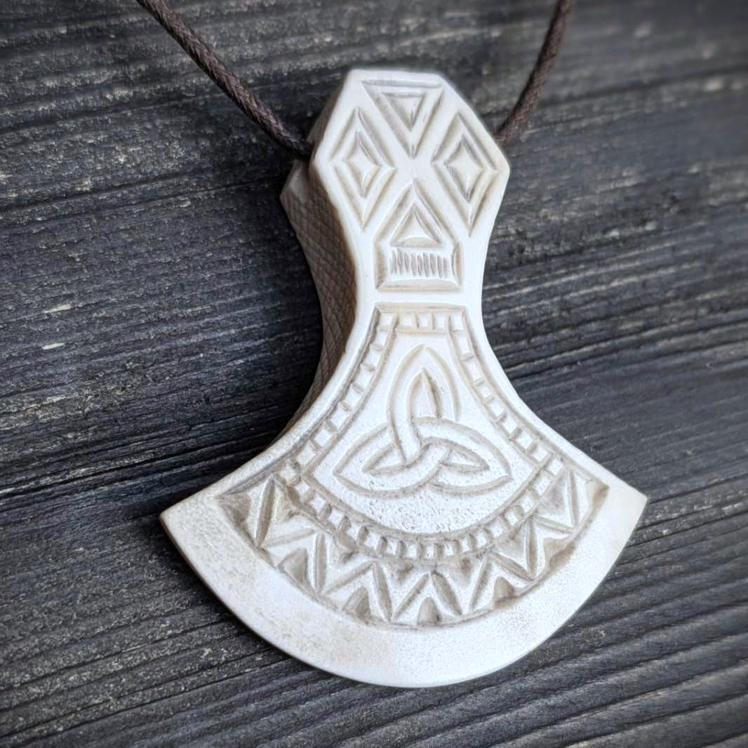 Viking Mjolnir Necklace – Hand-Carved Thor’s Hammer from Moose Antlers