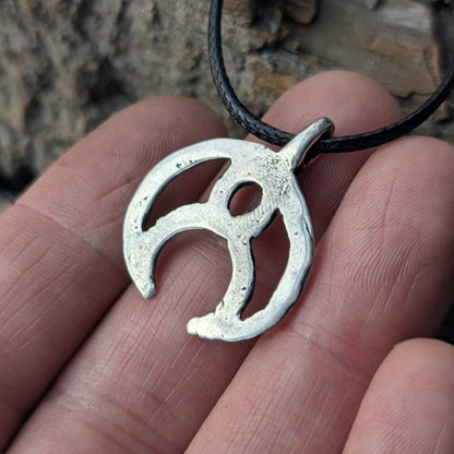 Celtic Moon Pendant – Hand-Forged Sterling Silver | Algiz-Rune Art