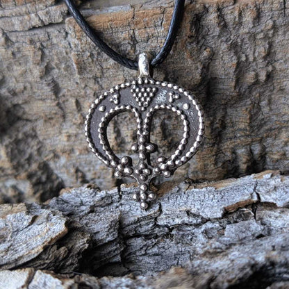 Viking Lunar Pendant with Cross – Hand-Forged Silver Lunnitsa | Algiz-Rune Art