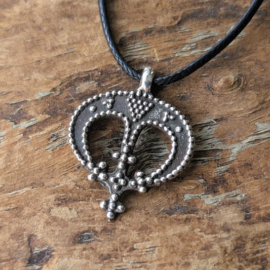 Viking Lunar Pendant with Cross – Hand-Forged Silver Lunnitsa | Algiz-Rune Art