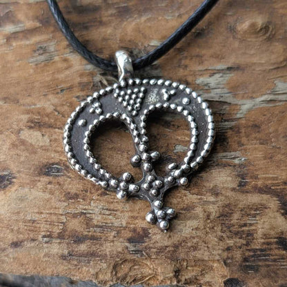 Viking Lunar Pendant with Cross – Hand-Forged Silver Lunnitsa | Algiz-Rune Art