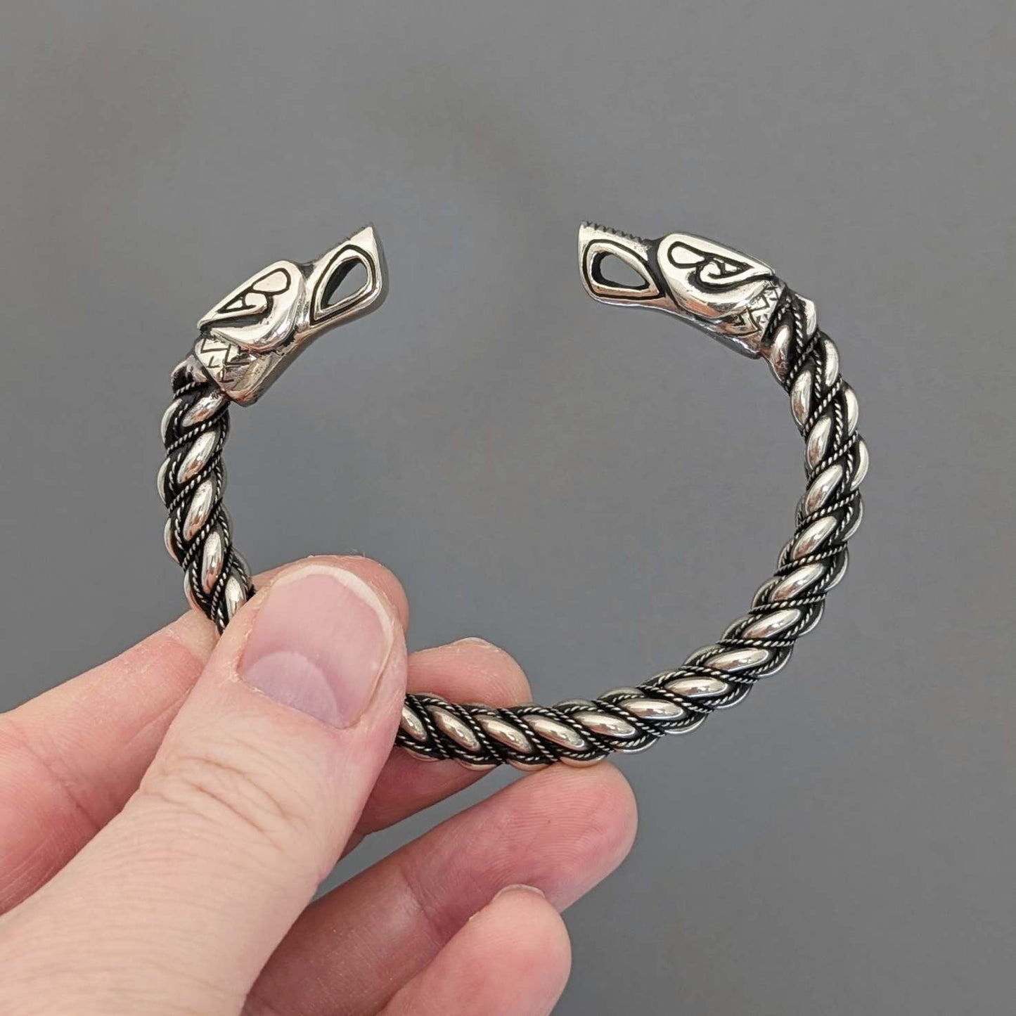 Gotland Viking Oath Ring Bracelet with Odin’s Wolves – Handcrafted Pewter Armring