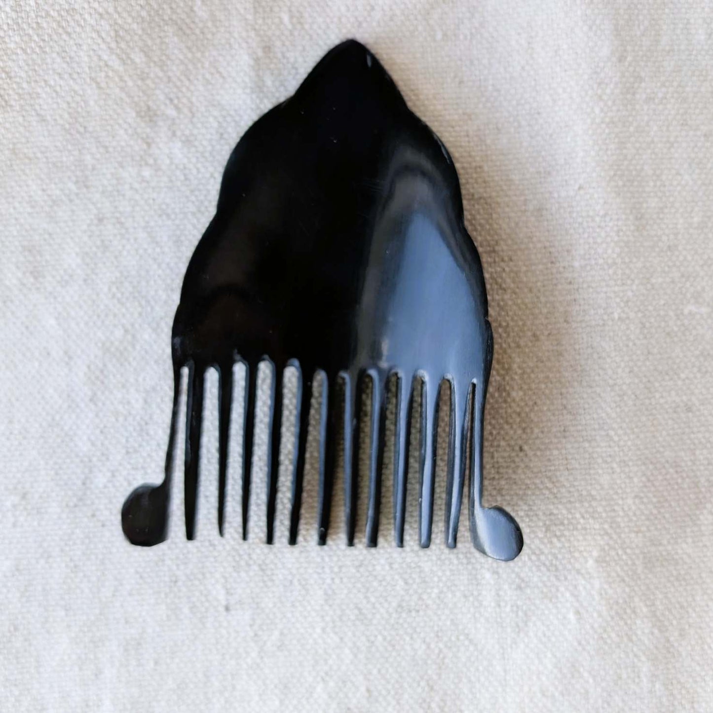 Handmade Buffalo Horn Beard Comb with Triquetra Motif | Algiz-Rune Art  Subtitle