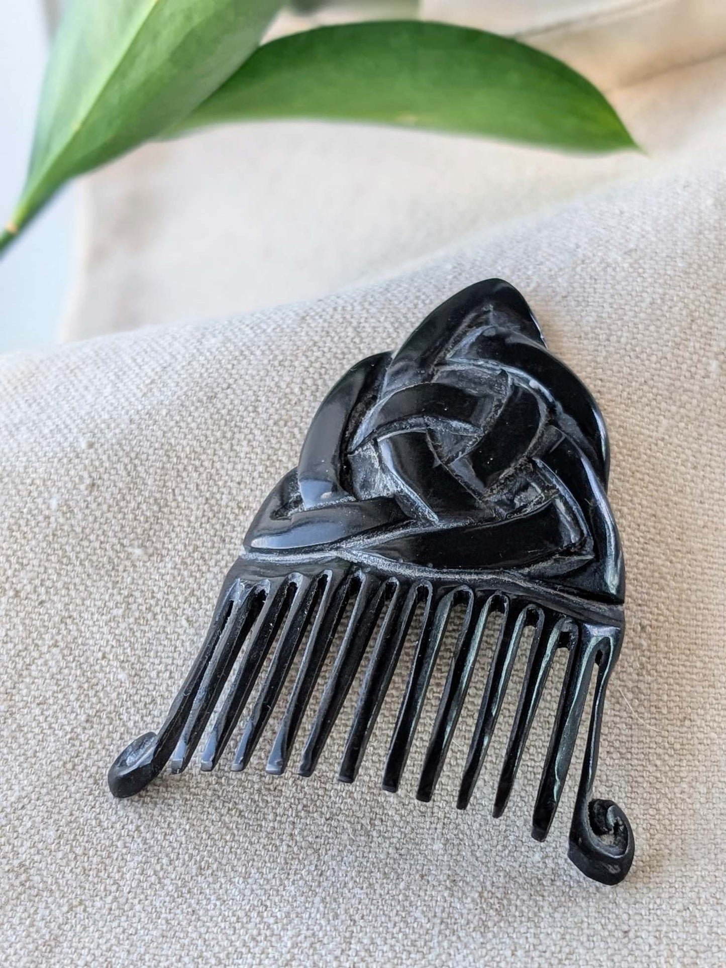 Handmade Buffalo Horn Beard Comb with Triquetra Motif | Algiz-Rune Art  Subtitle