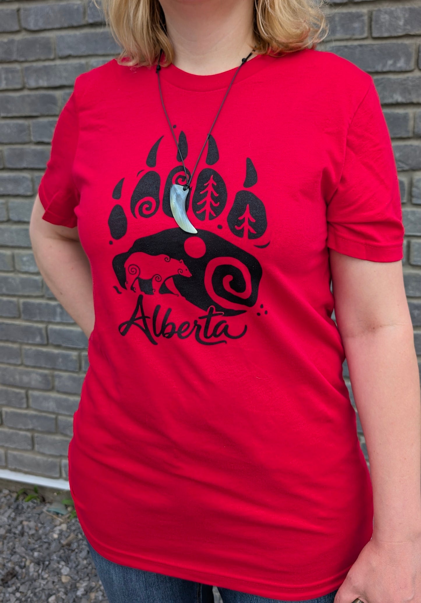 Bear Paw Alberta T-Shirt | LostRavn