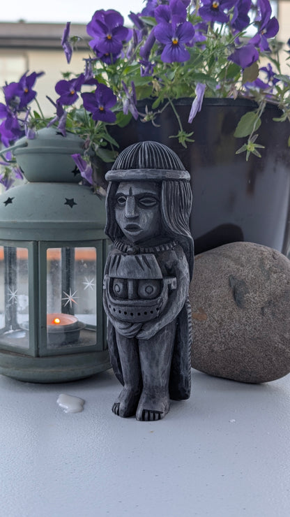 Hand-Carved Rán Statue in Linden Wood – Norse Sea Goddess Figurine (18 cm)