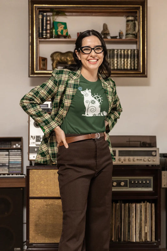 Raccoon Spirit T-Shirt – Symbol of Curiosity & Adaptability