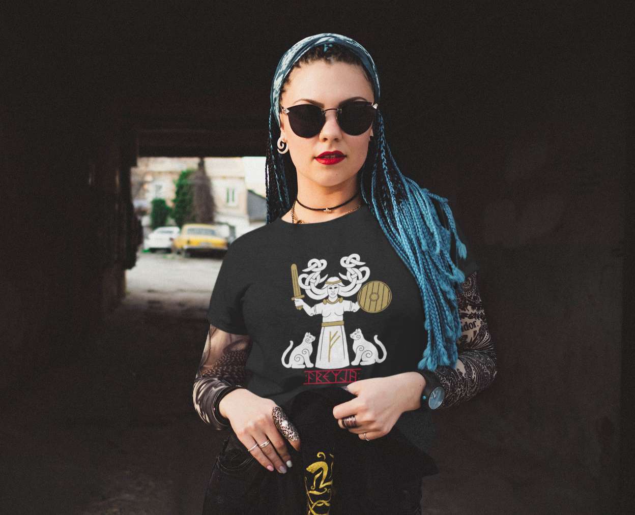 Freyja / Valfreyja T-Shirt – Norse Goddess of Passion, Power & Independence | Viking Mythology Unisex Tee