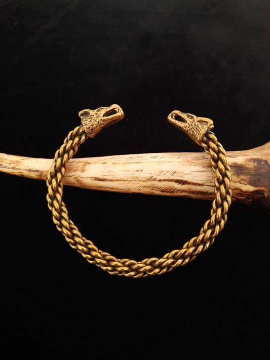 Viking Oath Ring: Handcrafted Norse Beast Bracelet